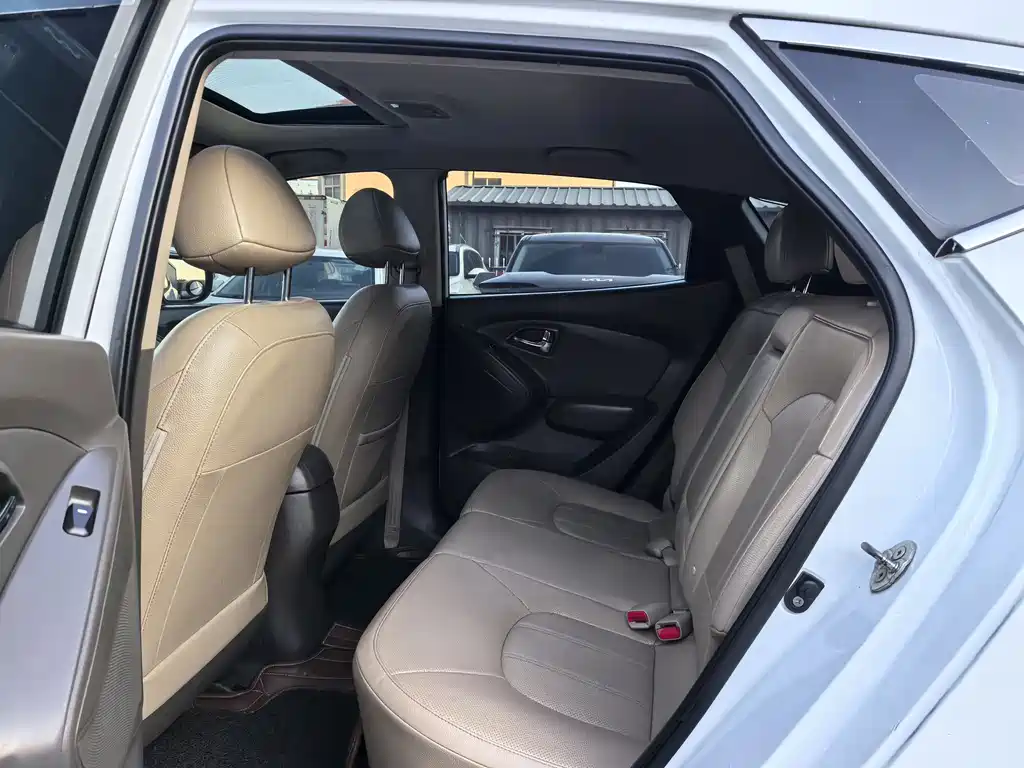Hyundai ix35 2.0 L Auto 2 WD Leading GLX CN-IV