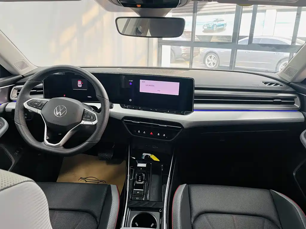 Lamando Lamando L 280 TSI DSG Spicy Cool