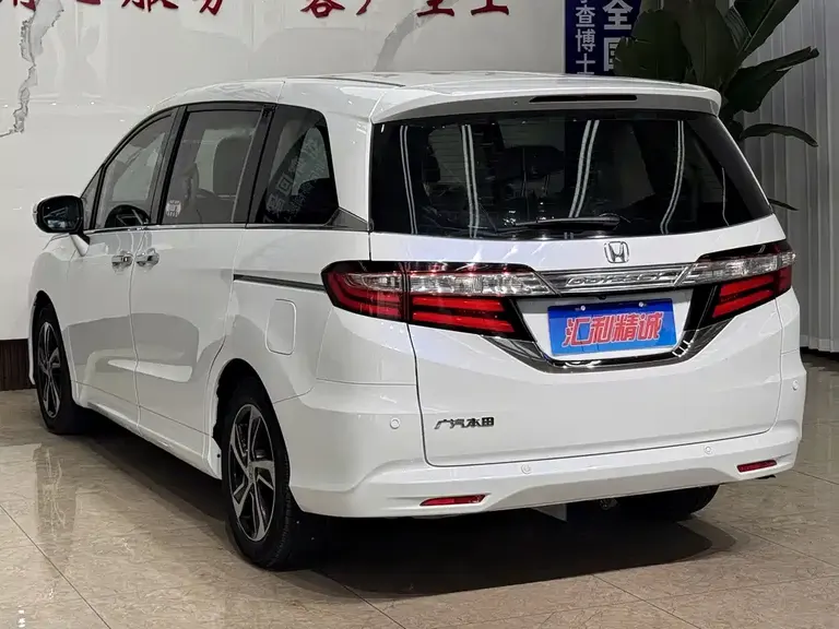 Honda Odyssey 2.4 L Luxury