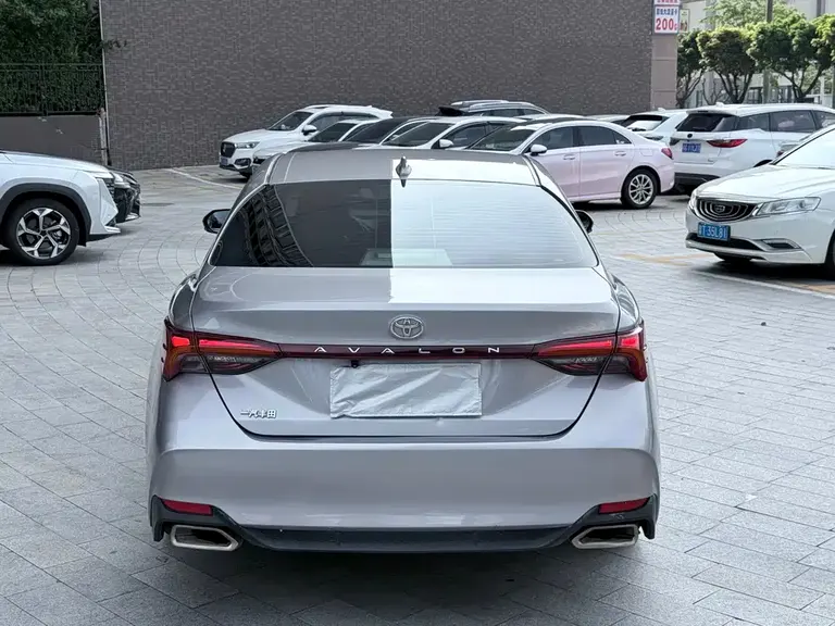 Toyota Avalon 2.0 L Progressive CN-VI