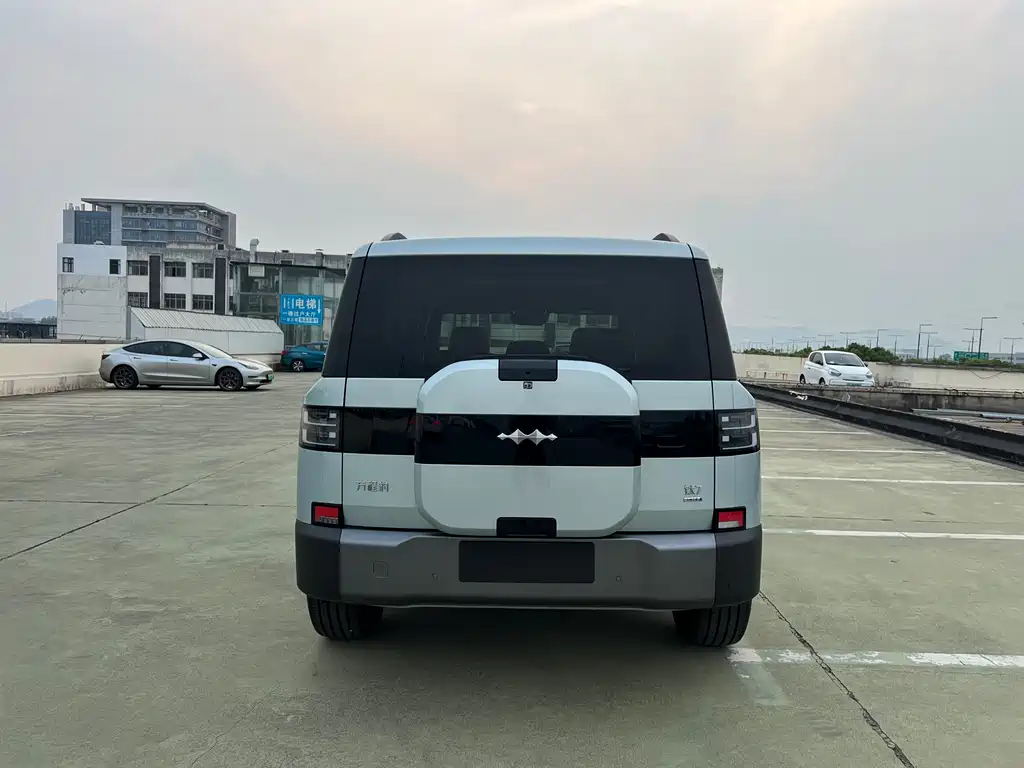 Tai 7 135 KM 2 WD Pro