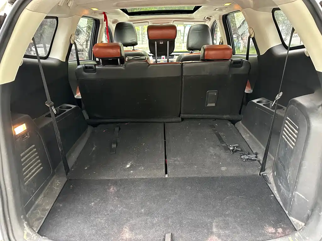 BAIC Huansu S3 S3 L 1.5 L Manual Distinguished