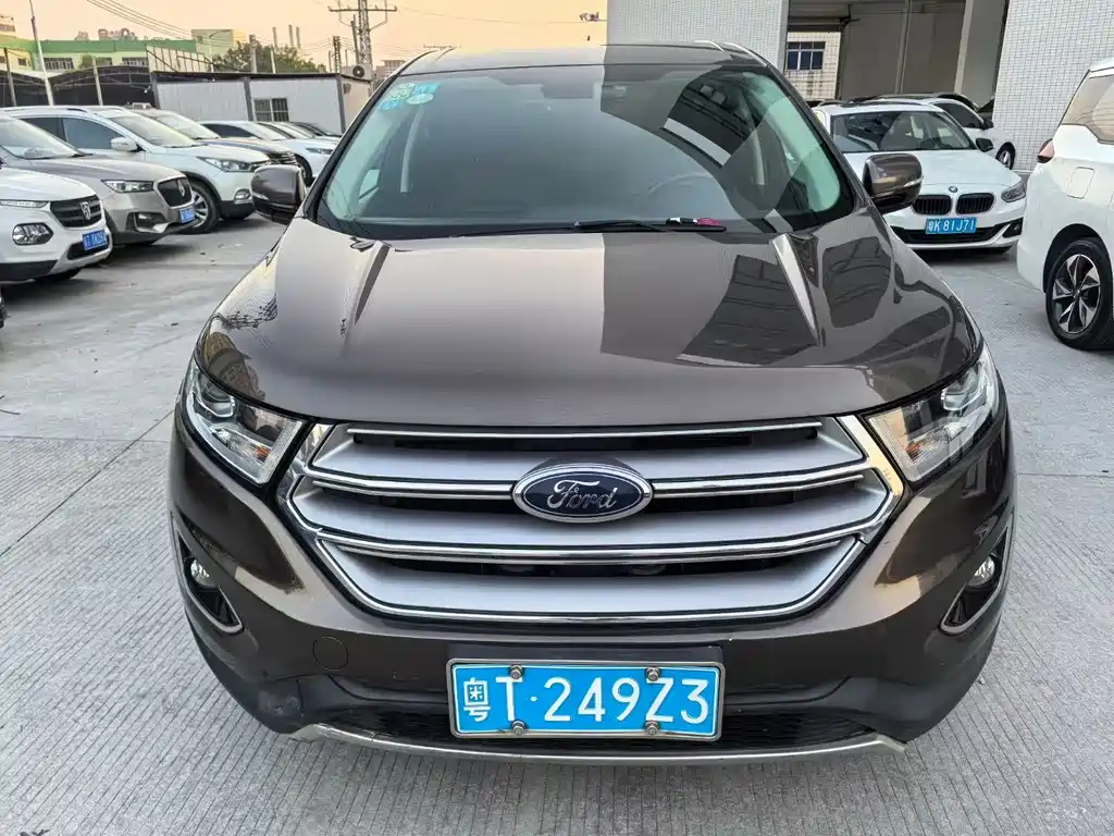 Edge 2.0 T GTDi 2 WD Platinum Sharp