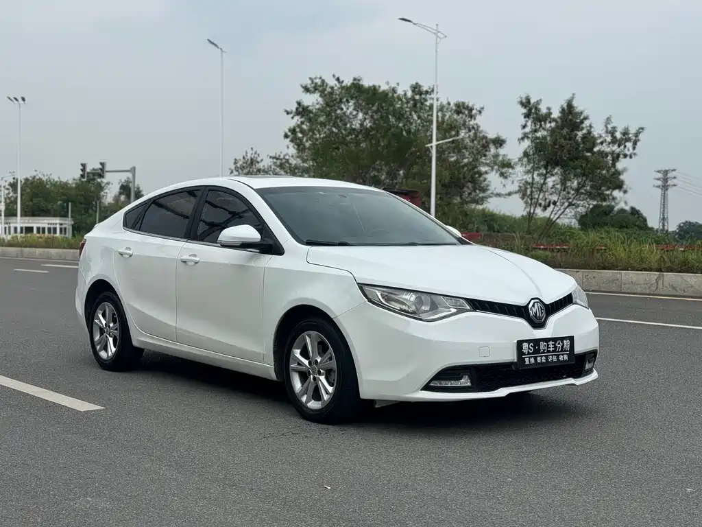 Ruixing 1.5 L Auto Value Luxury