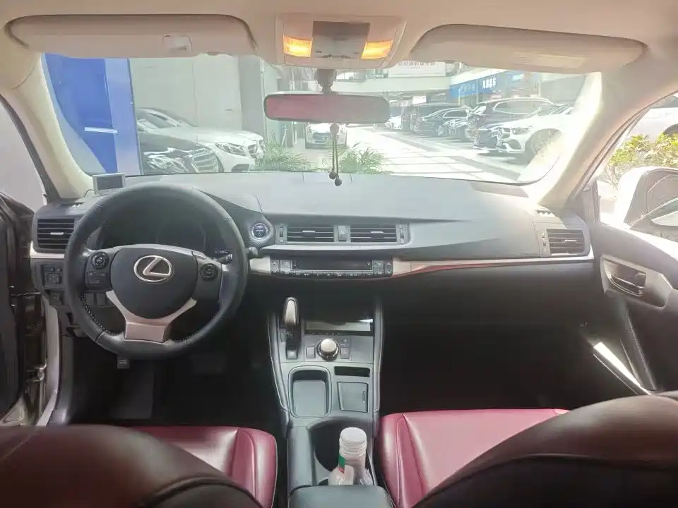 Lexus CT CT200 h Elite Mono CN-V