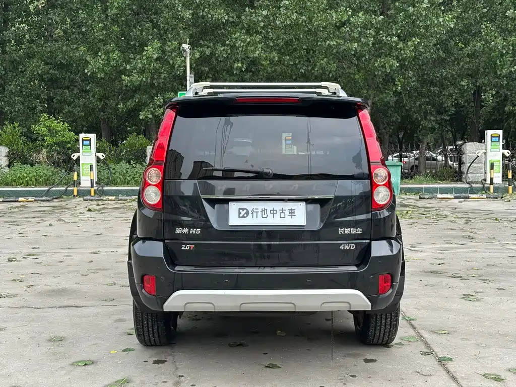 Haval H5 Classic Classic 2.0 T Manual 4 WD Distinguished