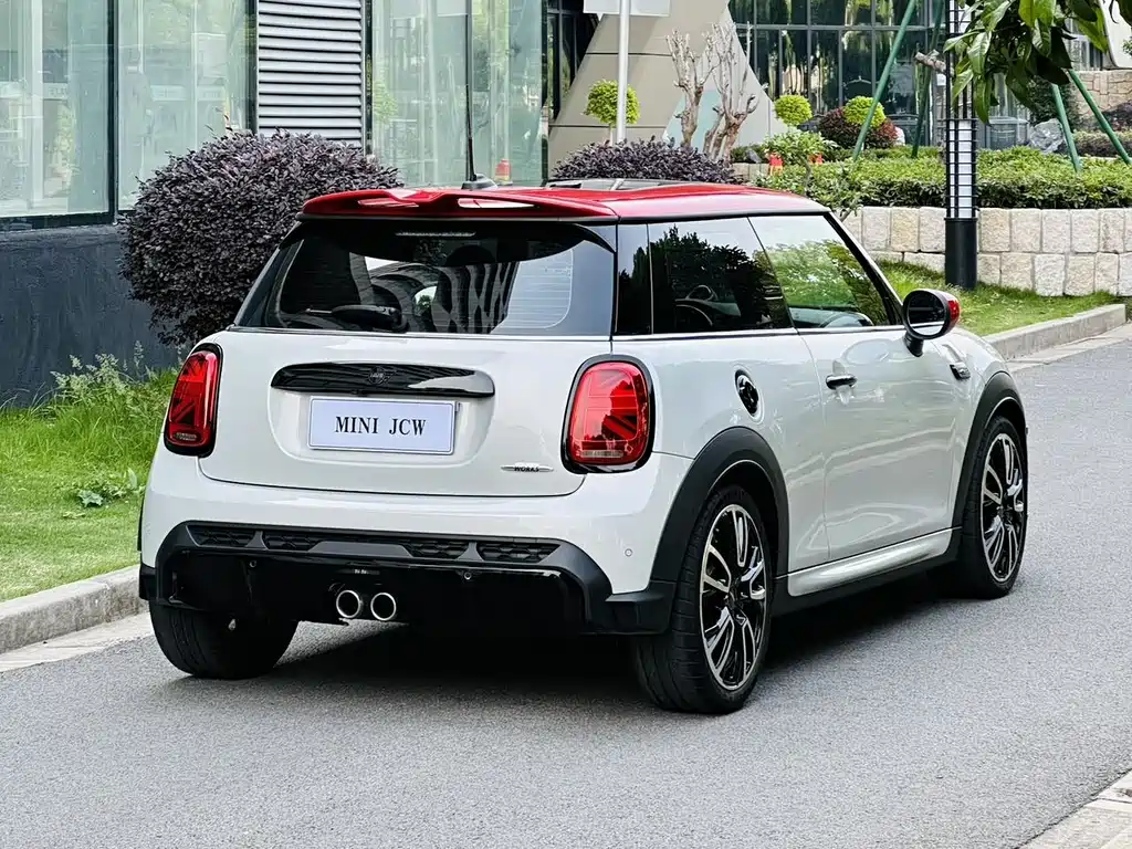 MINI JCW 2.0 T JOHN COOPER WORKS ALL-IN