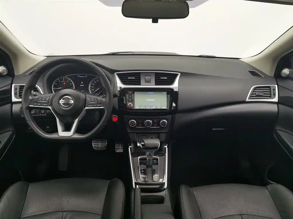 Sylphy 1.6 XV CVT Smart Enjoyment