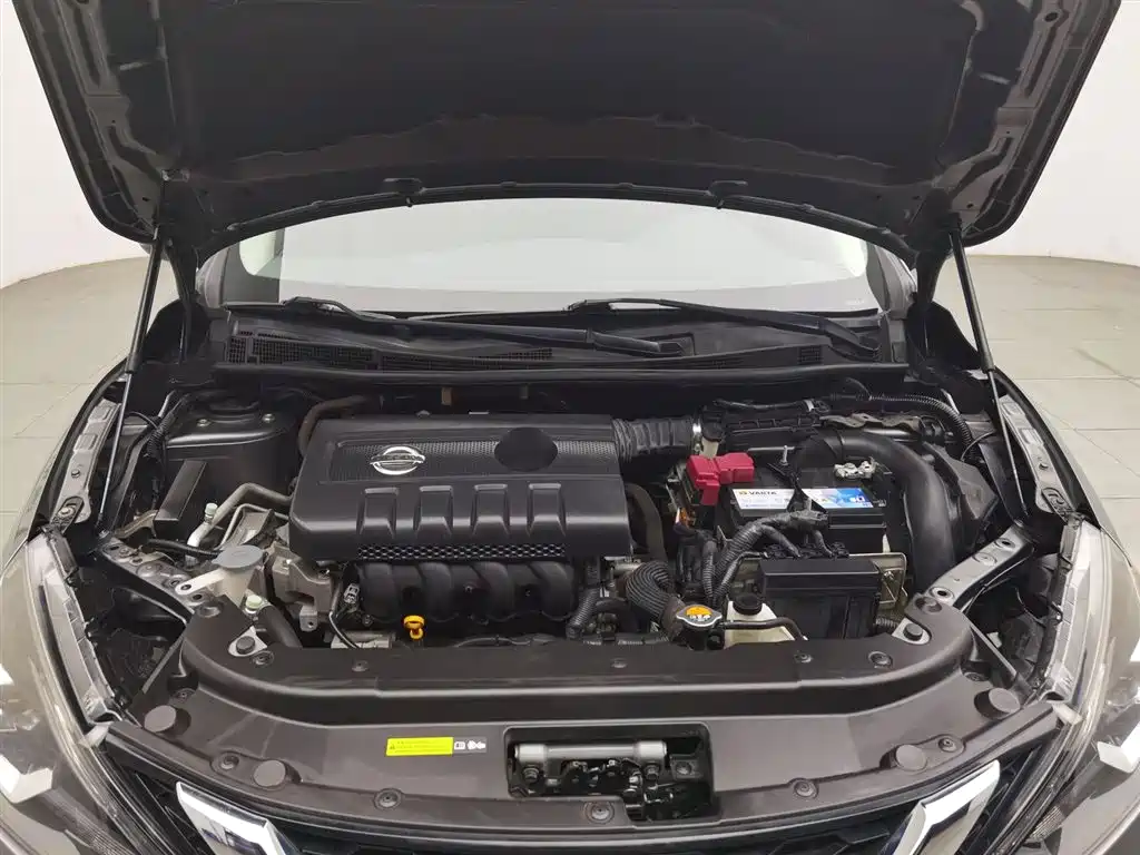 Sylphy 1.6 XV CVT Smart Enjoyment