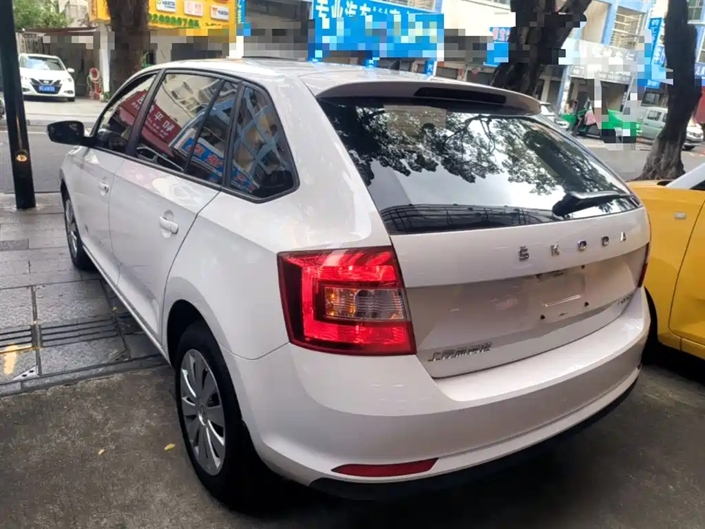 Rapid Spaceback 昕动 2019款 改款 1.5 L 自动标准版 国V