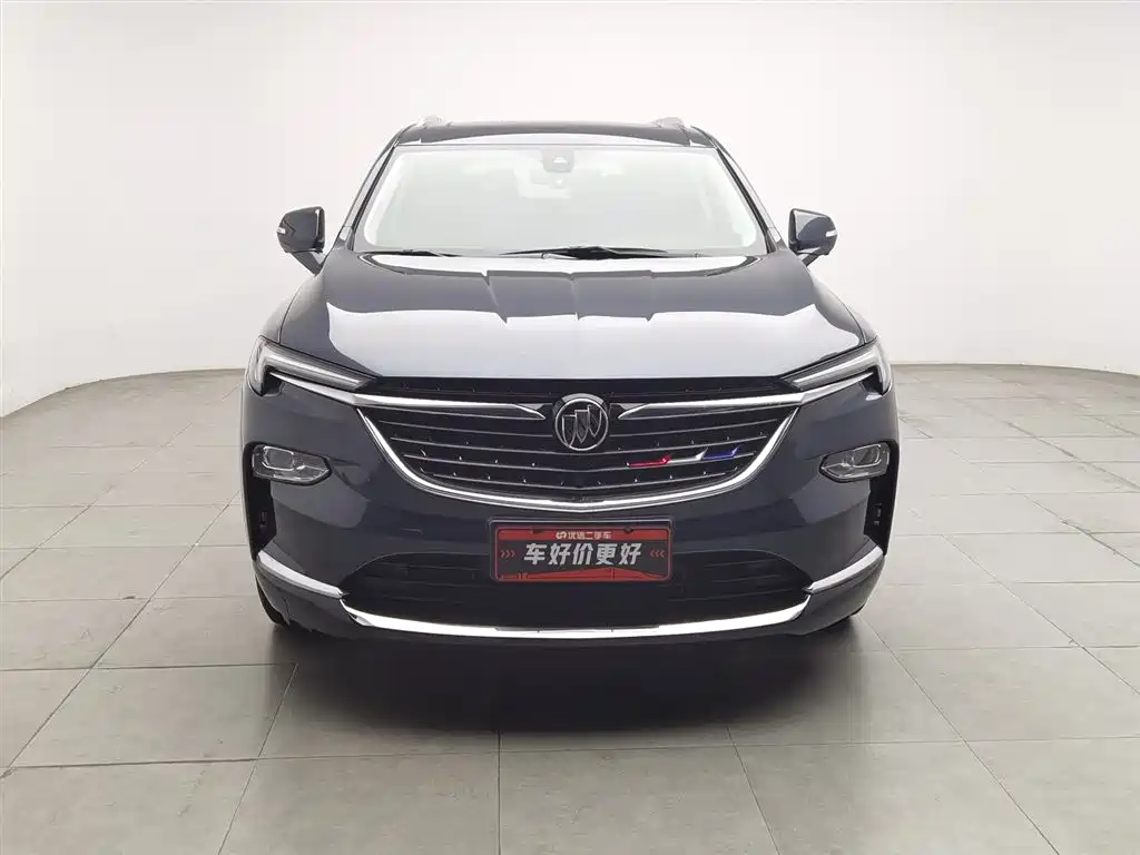 Enclave 28 T 4 WD Distinguished