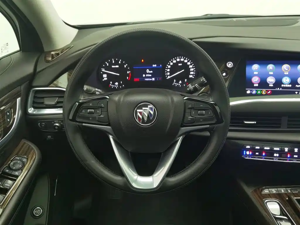 Enclave 28 T 4 WD Distinguished