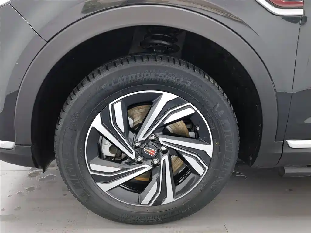 Hongqi HS5 Facelift 2.0 T Connected Flagship Enjoyment