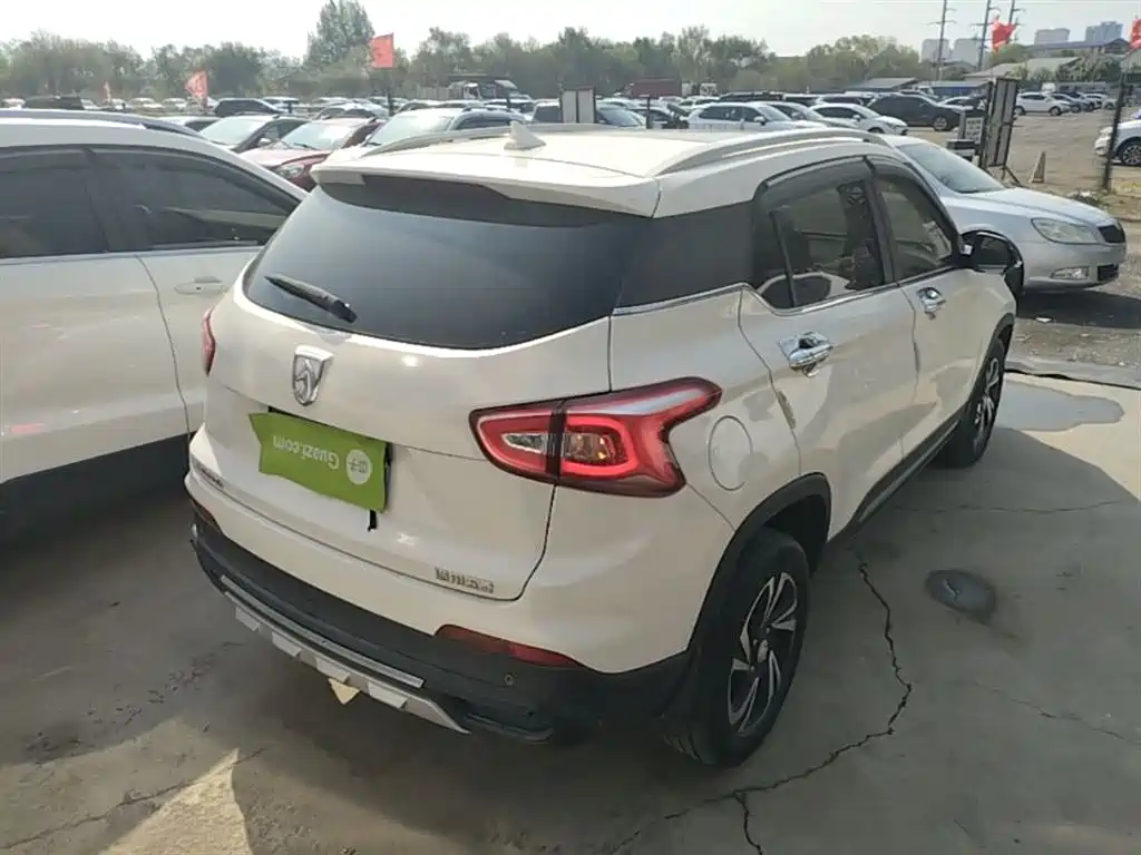 Baojun 510 1.5 L Manual Luxury