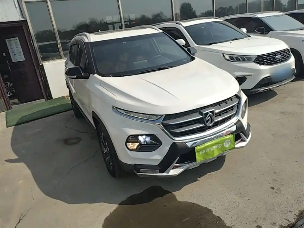 Baojun 510 1.5 L Manual Luxury