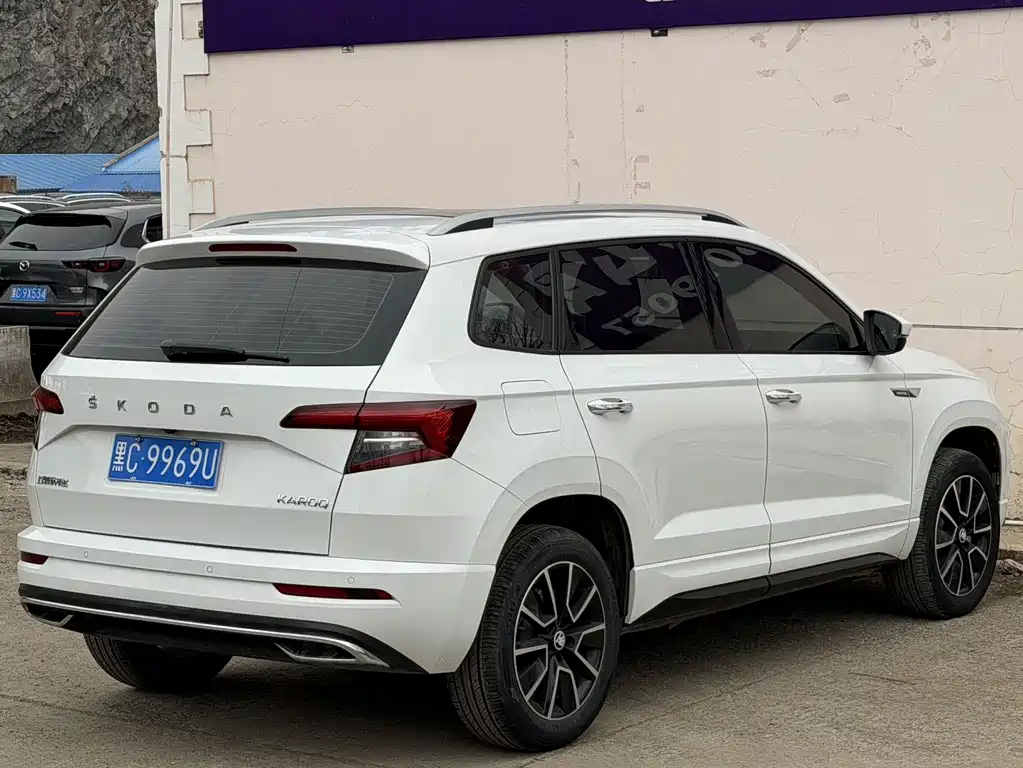 Karoq TSI280 Premium