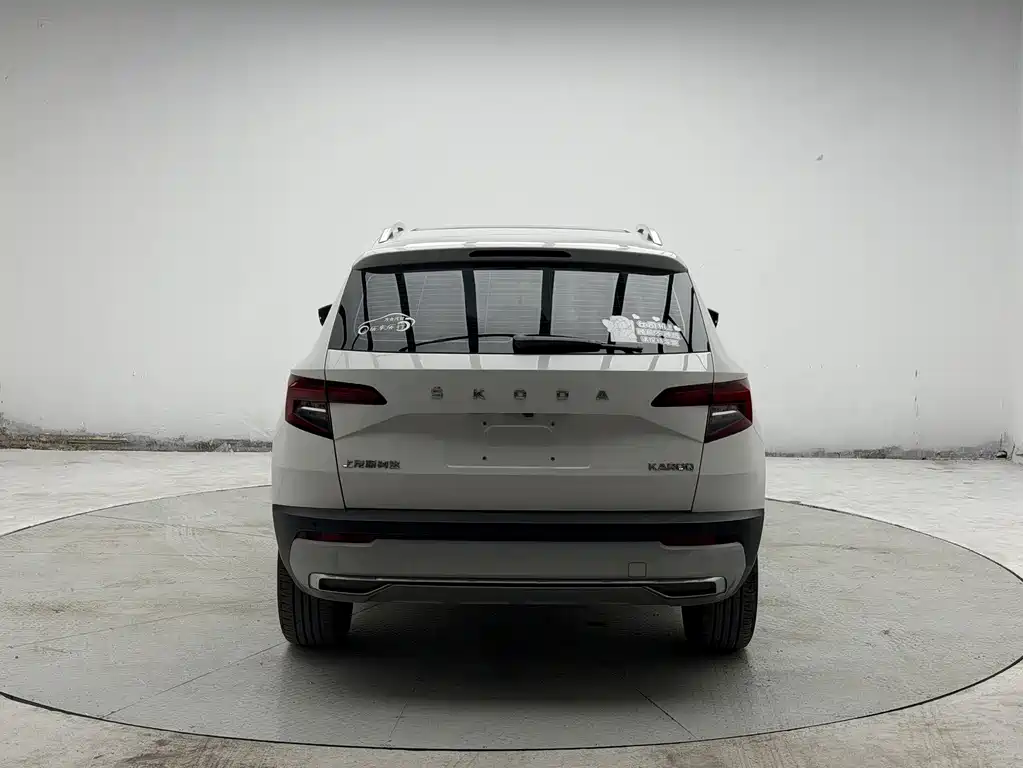 Karoq TSI280 Luxury