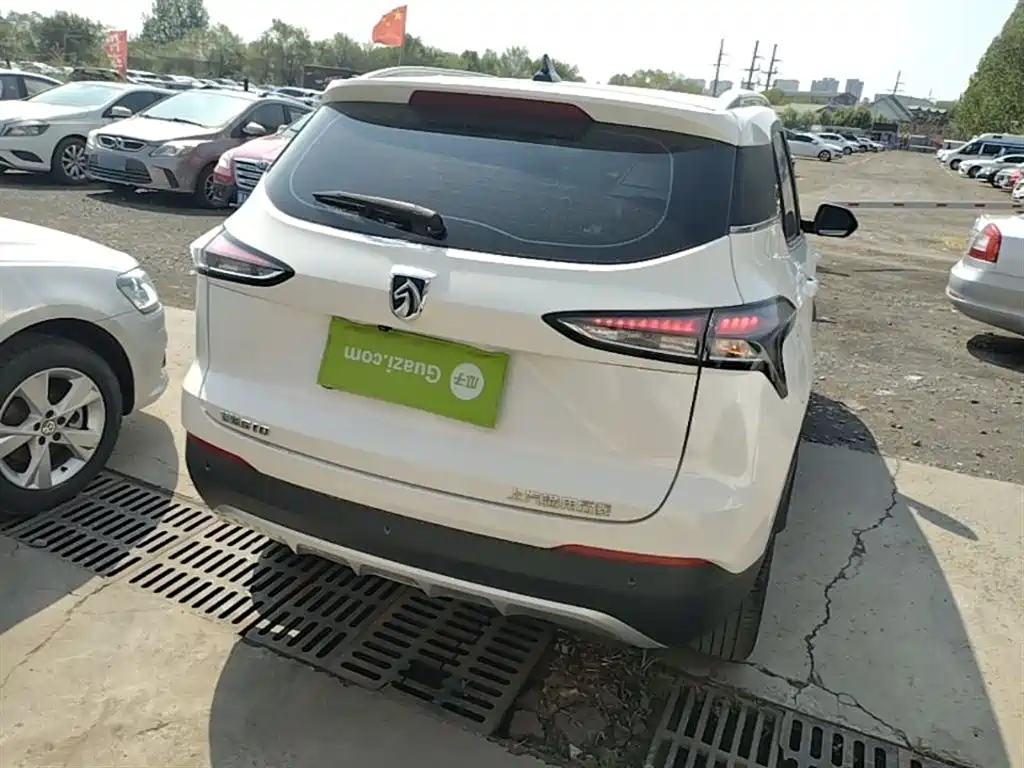 Baojun 510 1.5 L CVT Enjoyment CN-VI