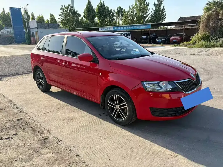 Skoda Rapid Spaceback 昕动 2014款 1.6 L 手动乐享版