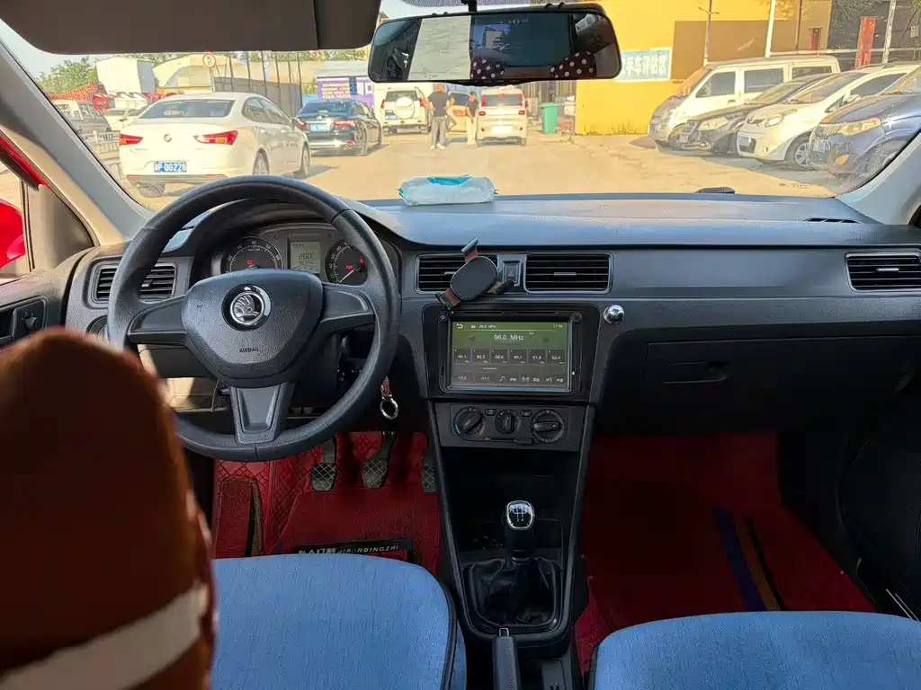 Rapid Spaceback 昕动 2014款 1.6 L 手动乐享版