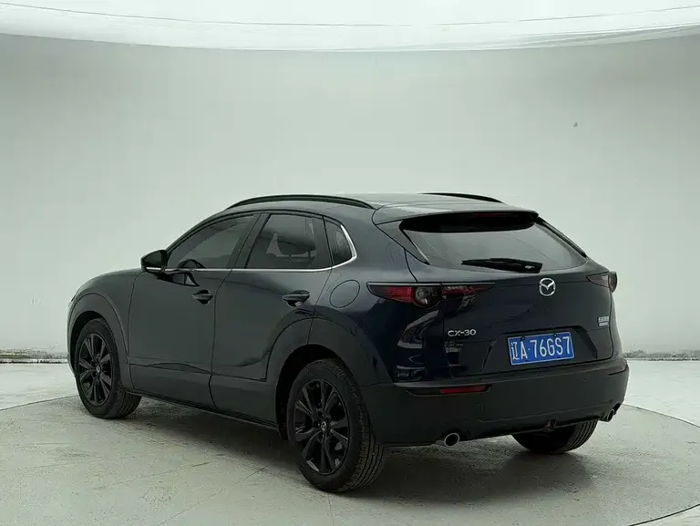 Mazda CX-30 2.0 L Auto Jiayue Obsidian