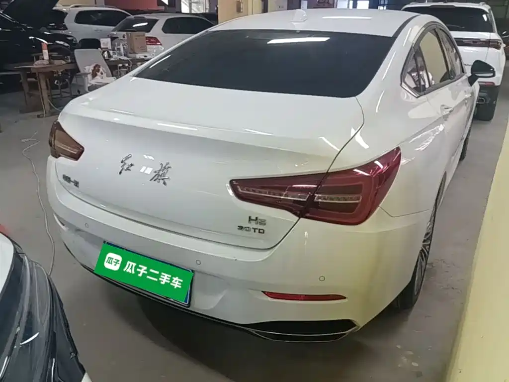 Hongqi H5 Classic Facelift 1.5 T DCT Flagship Charm