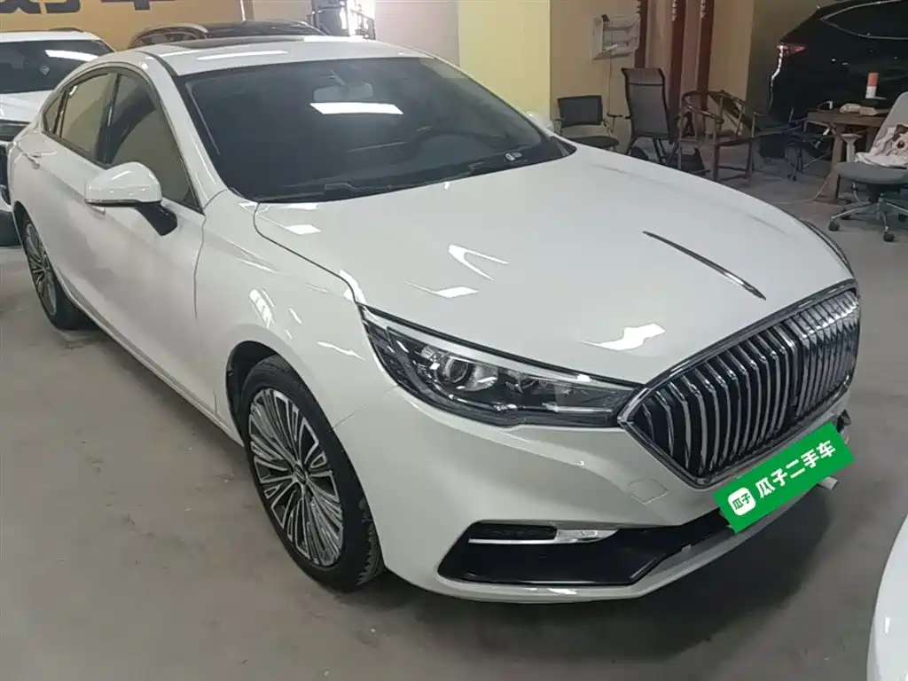 Hongqi H5 Classic Facelift 1.5 T DCT Flagship Charm