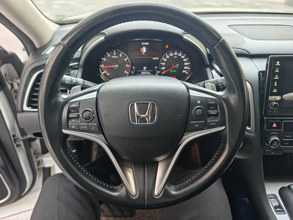 Avancier 370 TURBO 4 WD Premium