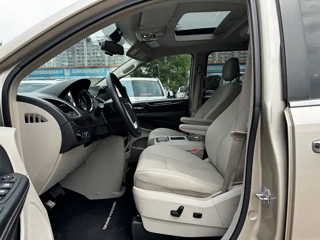 Pacifica (Import) 3.6 L Comfort