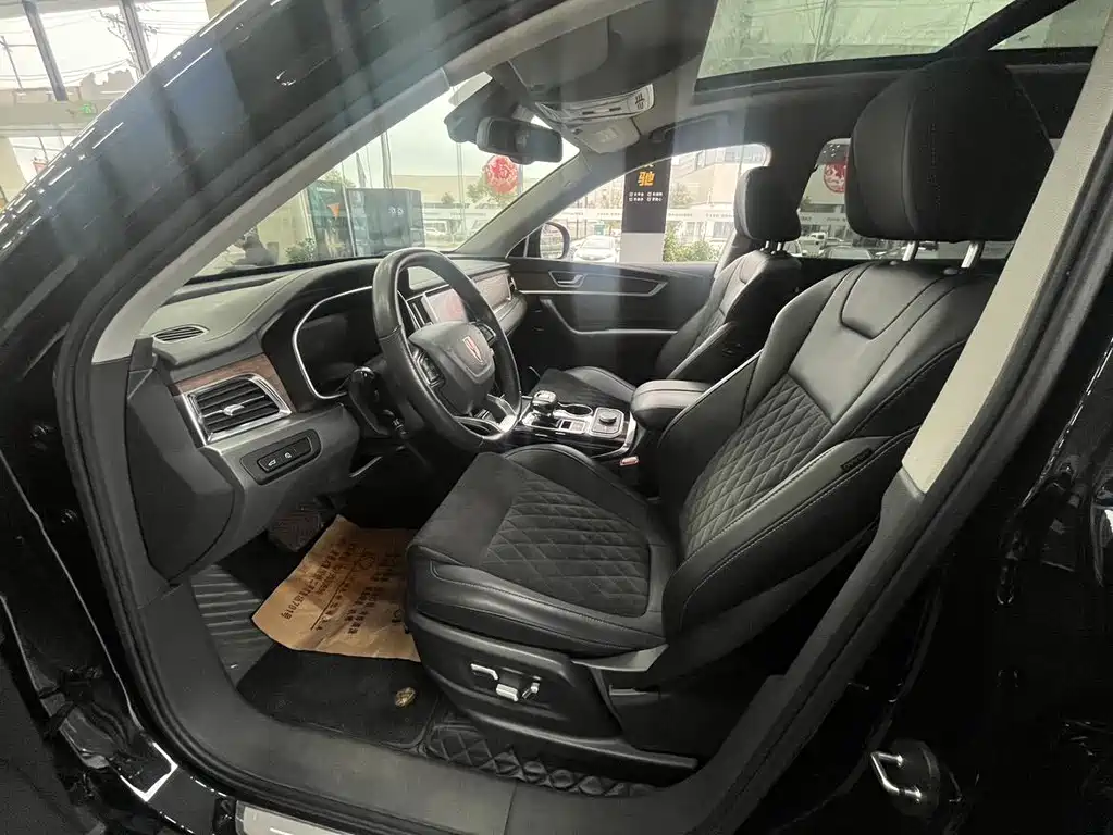 Hongqi HS7 2.0 T DCT 2 WD Connected Flagship Enjoyment 5-seat