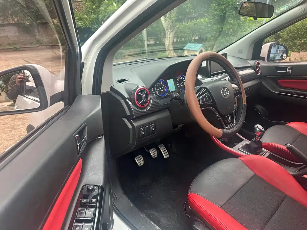 Senova X25 1.5 L Manual Elite