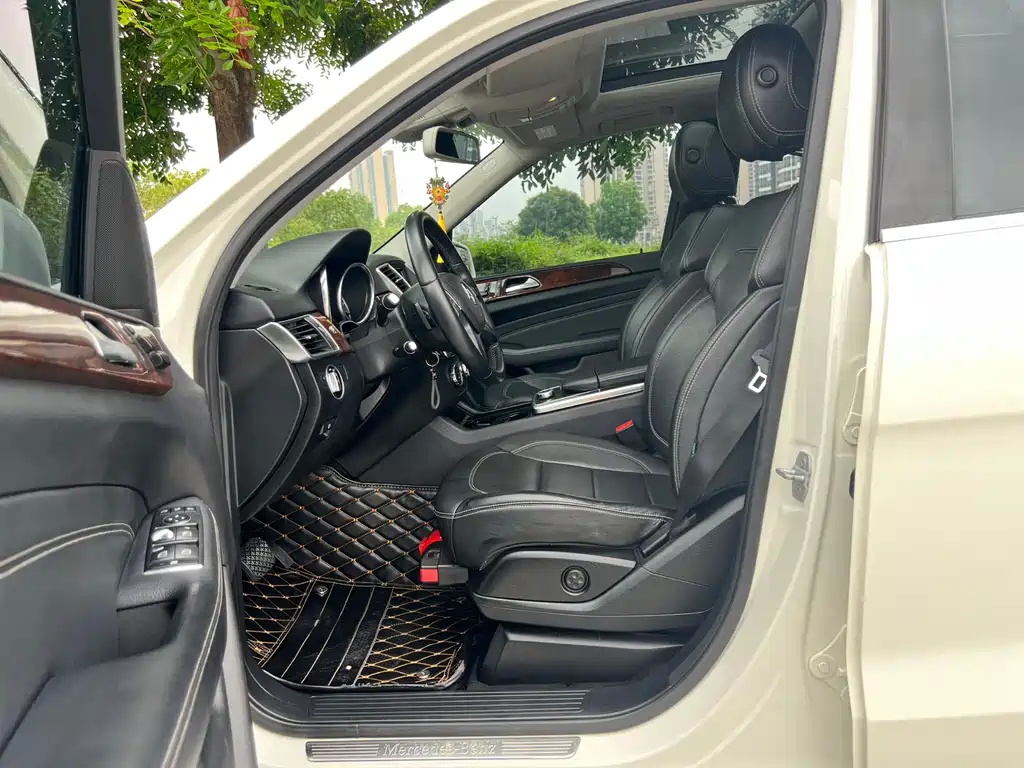 Mercedes-Benz M-Class ML 350 Dynamic
