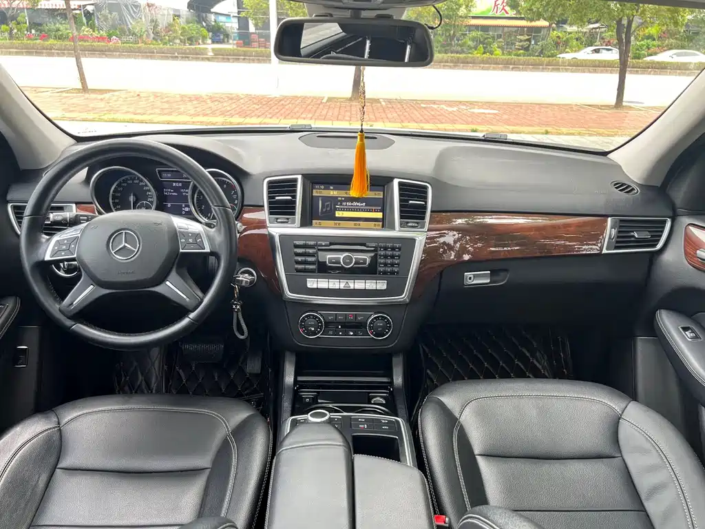 Mercedes-Benz M-Class ML 350 Dynamic