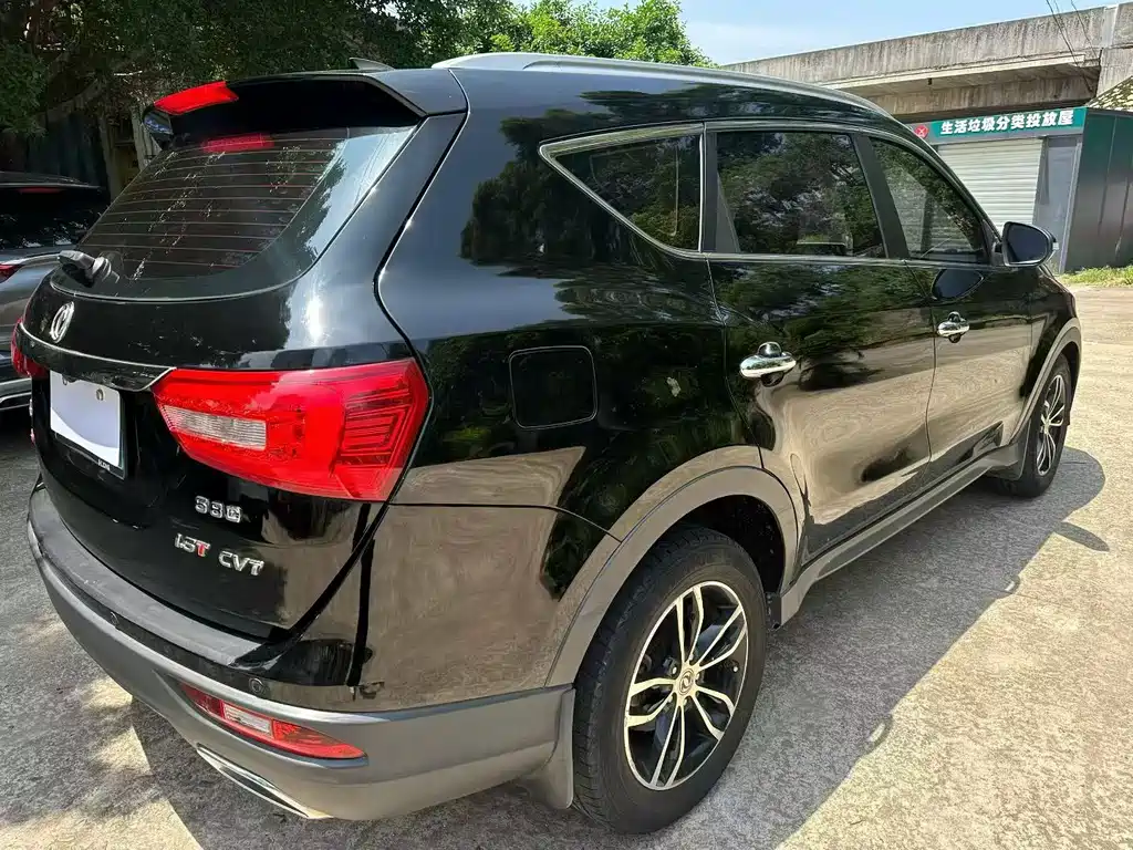 Fengguang 580 风光580 2017款 1.5 T CVT智尚型
