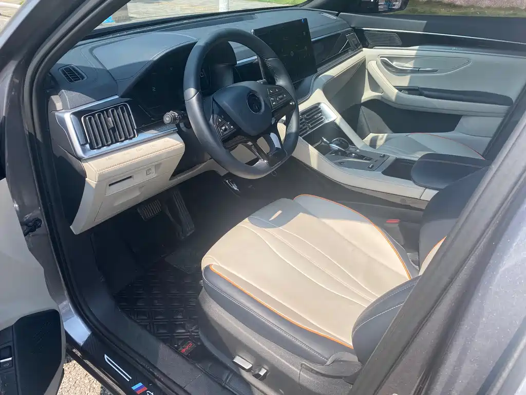 Song PLUS NEV DM-i 110 KM Flagship