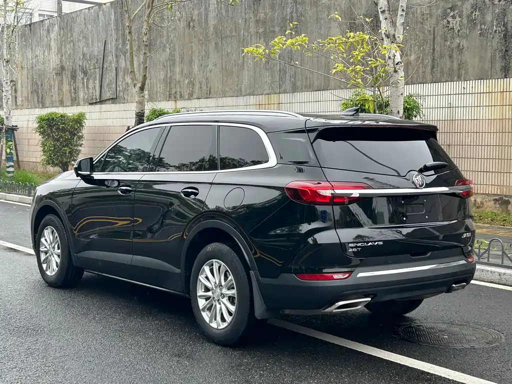 Enclave 28 T 2 WD Luxury