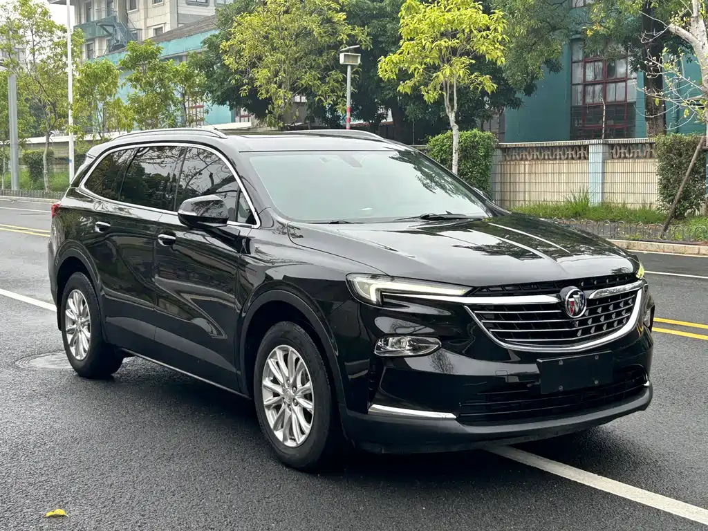 Enclave 28 T 2 WD Luxury