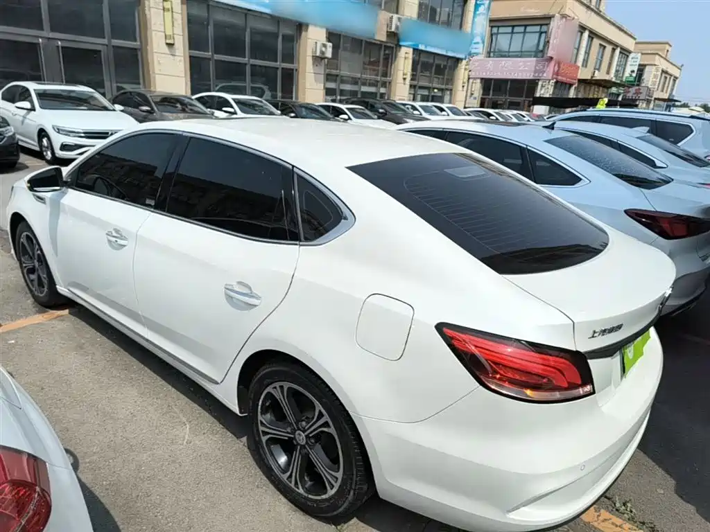 MG6 20 T Auto Luxury Connected CN-V