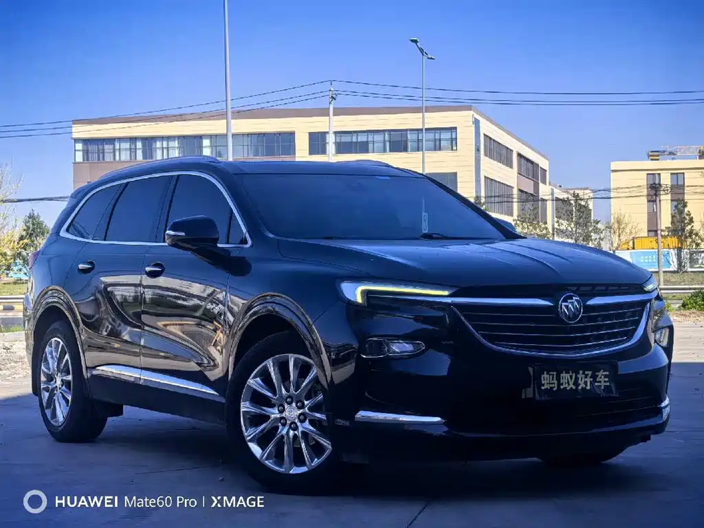 Enclave 28 T 4 WD Flagship
