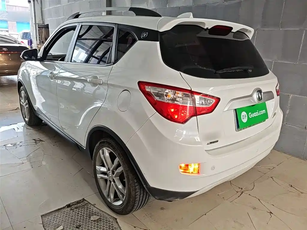 Changan CS35 1.6 L Manual Luxury CN-V