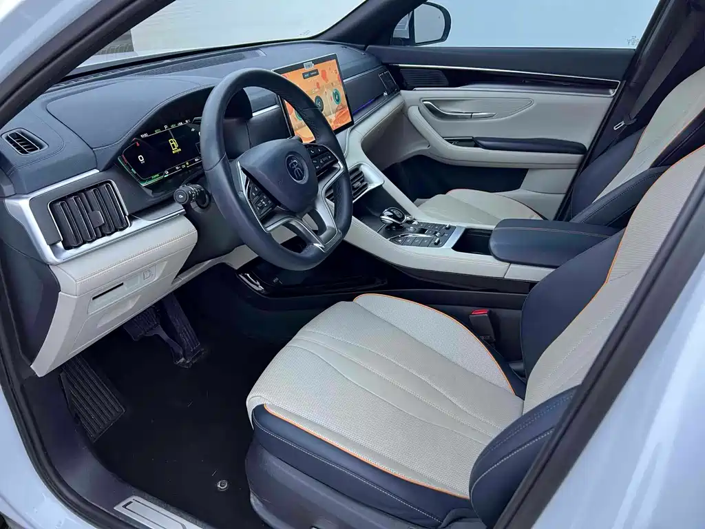 Song PLUS NEV DM-i 110 KM Flagship PLUS
