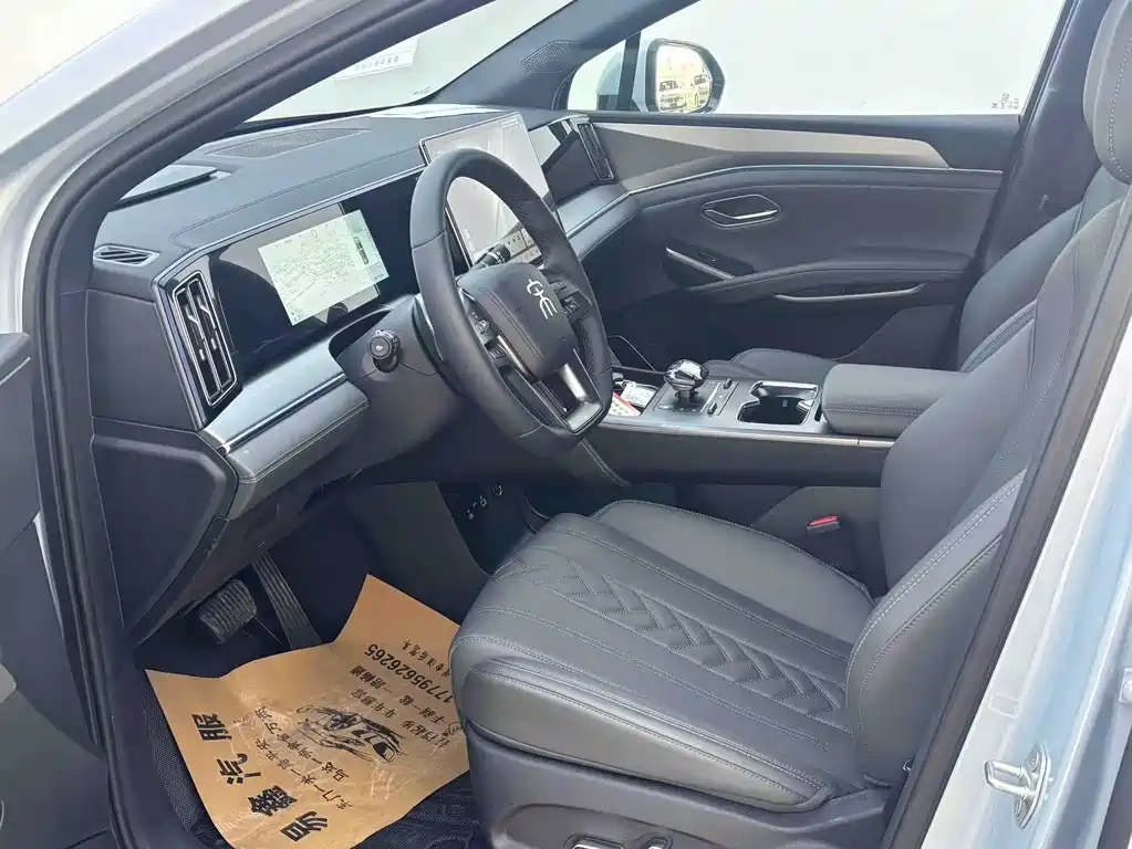 Song L DM-i Smart Drive 112 km Transcend
