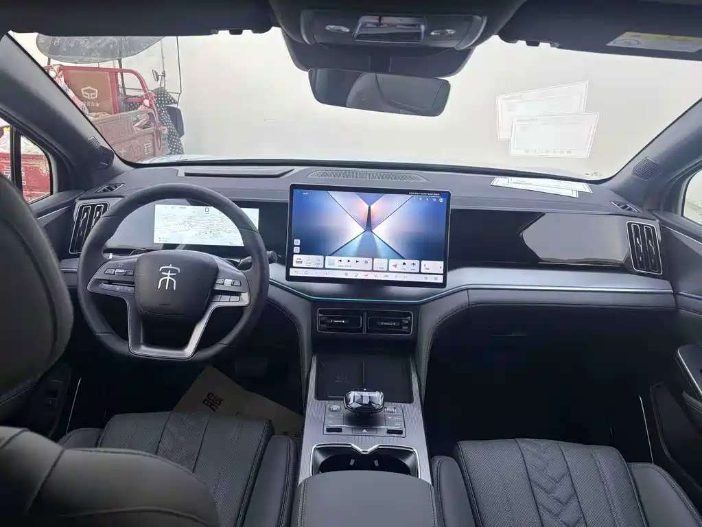 Song L DM-i Smart Drive 112 km Transcend