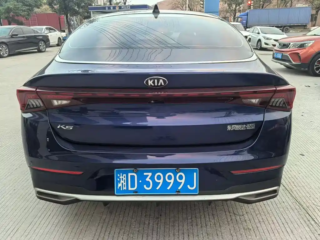 Kia K5 270 T CVVD Luxury