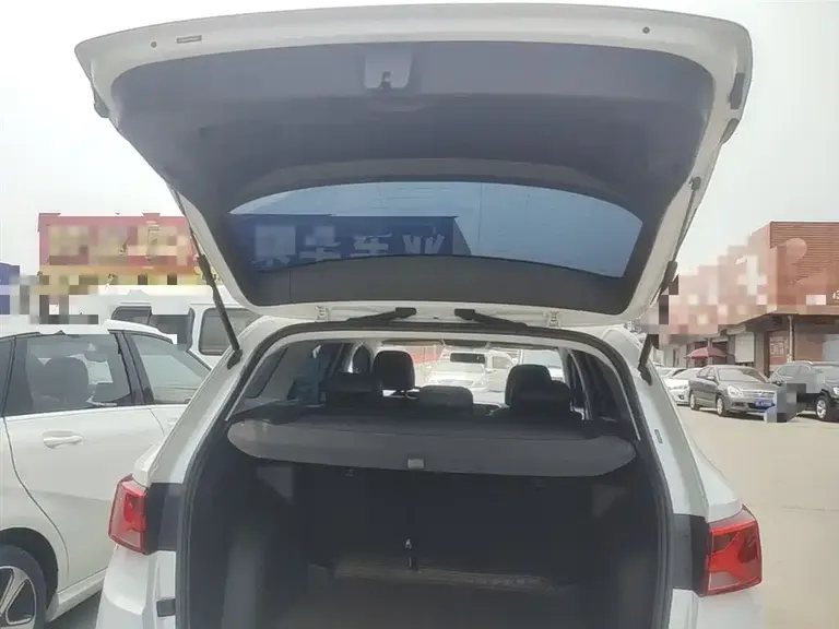 Jetta VS7 280 TSI Auto Progressive