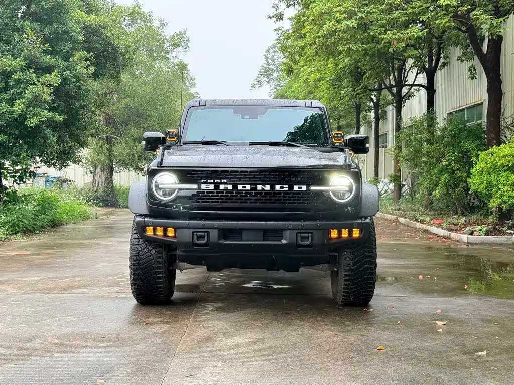 Ford Bronco 2.3 T Badlands