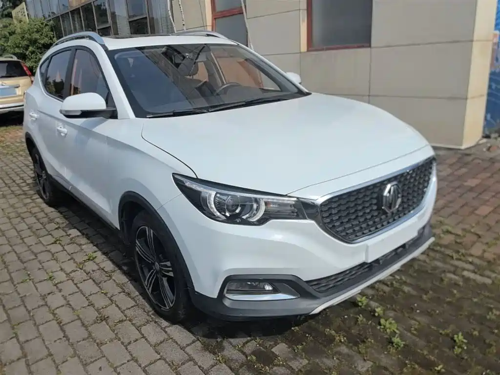 MG ZS 1.5 L Auto Luxury CN-V