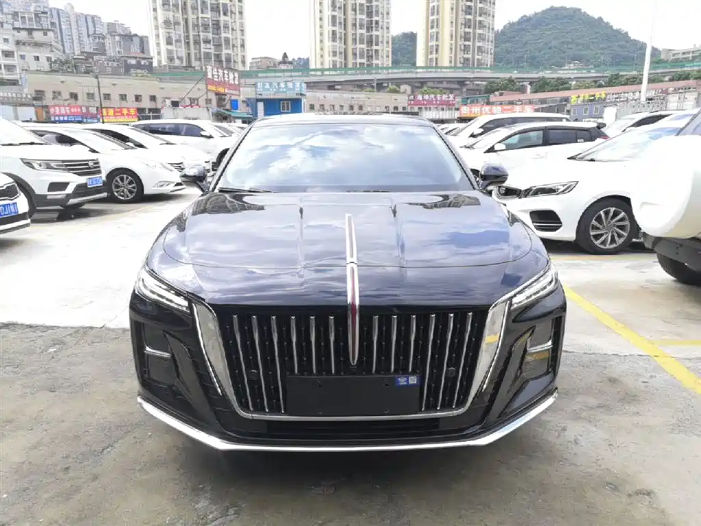 Hongqi H5 2.0 T Auto Connected Flagship Enjoyment