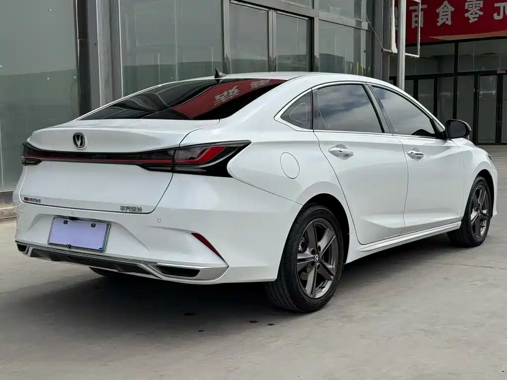 Ruicheng PLUS 1.5 T DCT Distinguished