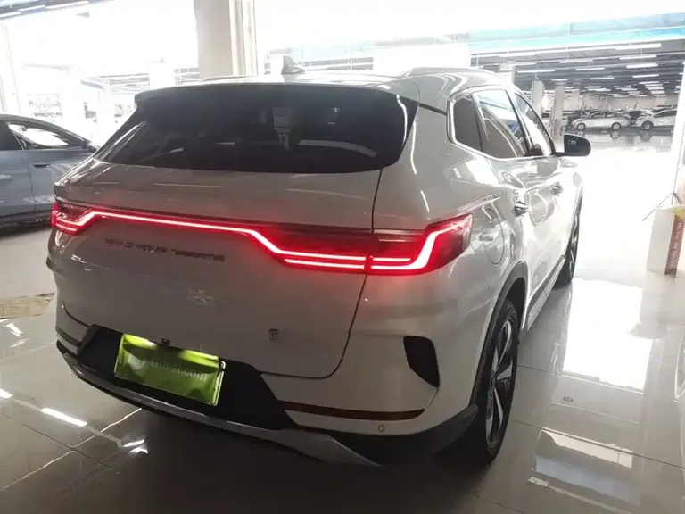 BYD Song PLUS NEV DM-i 110 KM Flagship PLUS